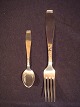 Lillemor silver 
plated
contact on 
stocks
knives forks 
cake fork cake 
knife 
Tablespoon, 
Decert ...