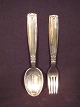 Major silver 
plated
contact on 
stocks
knives forks 
cake fork cake 
knife 
Tablespoon, 
Decert ...