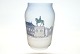 Kongelig vase, 
Statue på 
Amalienborg
Dekorationsnummer 
4566
2.sortering
Højde 17 ...