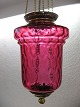 Karnap Ampel 
med  lyserødt 
mundblæst glas 
fremstillet ca. 
1880 - 1900. 
Højde ca. 63 cm 
og ...