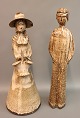 Kvinde og mand 
figurer fra Enø 
keramik fra 
1970 . Designet 
af Leo Enøe. 
Højde 50 cm. 
