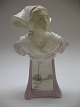 Skulptur 
fremstillet i 
Wien af 
Friedrich 
Goldschneider 
ca. 1900. 
Designet af 
Simon. ...