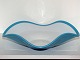 Holmegaard 
Palet.
Stort og 
sjældent 
oceanblåt 
bordfad med 
bukket kant.
Designet af 
Michael ...