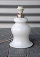 Holmegaard Lin 
bordlampe i 
opal hvid glas. 
Meget pæn 
stand.
H. 25 cm. Ø. 
18,5 cm.
Varenr.: 
246672
