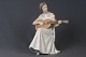 Porcelænsfigur: 
Bing & 
Grøndahl, Pige 
med guitar, h: 
24 cm