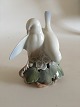 Royal 
Copenhagen 
Figurine of 
Lovebirds No 
402. 2nd 
Quality. In 
perfect 
condition. 13.5 
cm Tall ...