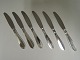 Gråsten. Sølv 
(830). 
Frokostkniv. 
Længde 18,6 cm