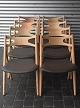 Vi køber gerne 
Wegner savbukke 
spisebordsstole 
i alle 
træsorter. 
H. 81 cm., D. 
46 cm., B. 50 
...