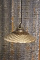 1800 tals 
loftslampe med 
lampeskærm af 
gammelt 
fattigmandssølv 
med fin gammel 
patina.
Lampen ...