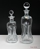 Holmegaard, 
Klare 
klukflasker med 
kugleprop. Flot 
stand
Højde 22,5 cm. 
Pris: SOLGT
Højde 23 ...