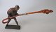 Fransk 
flammekaster, 
1930'erne, 
Lineol, 
Tyskland. 
Højde: 7 cm. 
Længde: 14 cm. 
Stemplet.
1. ...