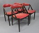 Dette sæt af 
fire 
spisestuestole, 
model 31, er et 
smukt eksempel 
på dansk 
møbeldesign fra 
midten ...