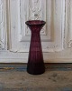 1800tals 
manganfarvet 
hyacintglas.
Højde 21cm.