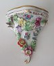 Tysk porcelæns 
hylde, ny 
rococo, 
Potschappel 
(efter 1901), 
Dresden,Tyskland.
 Dekoreret med 
...