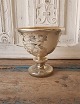 1800tals kandis 
skål i 
fattigmands 
sølv, fint 
dekoreret med 
drueklaser samt 
blade, skøn ...