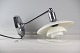 Væglampe PH 4, 
fremstillet hos 
Louise Poulsen 
og designet af 
Poul 
Henningsen. 
Lampen er ...