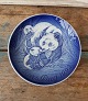 B&G Mors Dags 
Platte 1992
Panda med 
unger
1. sortering
Diameter 14,8 
cm.
Design: Henry 
Thelander