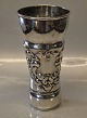 P. Hertz 
Skønvirke Vase 
23 cm ca 420 
gram 1919  I 
Thorvald 
Bindesbøll stil 

 I fin stand 
men ...