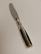 Lotus 
sølvbestik 
tretårnet og 
830s 
middagsknive 
fra Horses 
sølvvarefabrik 
W & S ...