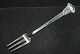 Frokostgaffel 
Kugle  
sølvbestik
Chr. Fogh sølv
Længde 17,5 
cm.
Brugt og 
velholdt.
Alt bestik ...