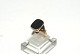 Guld Herre ring 
med sort onyx i 
14  karat guld
Stemplet ESC 
585
Str 60
Tjekket af ...