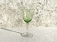 Lyngby Glas, 
Nordlys, 
Hvidvin med 
grøn kumme, 
14cm høj, 7,5cm 
i diameter 
*Perfekt stand*