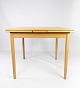 Spisebord i eg 
med hollandsk 
udtræk af dansk 
design fra 
1960erne. The 
table is in 
great vintage 
...