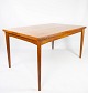 Spisebord med 
udtræk i teak 
af dansk design 
fra 1960erne. 
Bordet er i 
flot brugt 
stand. 
H - 73 ...