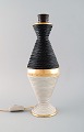 Håndlavet 
italiensk 
bordlampe i 
glaseret 
keramik med 
gulddekoration 
og reb design. 
...