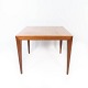 Sidebord i teak 
af dansk design 
fremstillet af 
Haslev 
Møbelfabrik i 
1960erne. 
Bordet er i 
flot ...