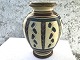 Grimstrup 
keramik 
Næstved, 
Gulvvase, 36cm 
høj *Med en del 
afslag/brugsspor*