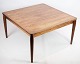 Sofabord i 
palisander af 
dansk design 
fra 1960'erne. 
Står i meget 
fint brugt 
stand. 
Mål i cm: ...