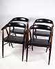 Sæt af fire 
stole i 
palisander i 
sort læder 
tegnet af Aksel 
Bender og Ejnar 
Larsen 
formgivet i ...