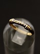 14 karat guld 
ring med 5 
zirkoner  ring 
størrelse 52-53 
emne nr. 493628
Lager:1
