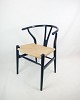 Y stolen, model 
CH24, designet 
af Hans J. 
Wegner i en 
mørkeblå farve 
formgivet i 
1950. Vi har 5 
...