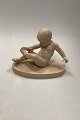 Ipsens Enke 
Figur 
Terracotta  af 
Strømpedrengen 
No 101
Måler 19,5cm 
lang / 7.68 
inch
Har ...