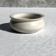 Kähler keramik, 
Hvide saltkar, 
6cm i diameter, 
2,5cm høj, HAK 
*Pæn stand*