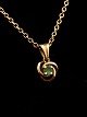 14 karat guld 
halskæde 50 cm. 
med vedhæng 0,9 
x 0,8 cm. med 
jade emne nr. 
514109