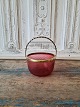1800 tals 
sukkerskål i 
hindbærfarvet/lyserød/rosa 
glas med 
messingmontering
Højde 
7,5 cm. ...