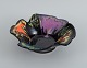Vallauris, 
Frankrig, 
keramikskål i 
farvestrålende 
glasurer på 
sort ...