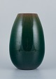 Clément Massier 
(1845 - 1917) 
for Golfe-Juan.
Unika 
keramikvase med 
glasur i grønne 
toner.
Ca. ...