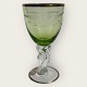 Lyngby Glas, 
Måge 
krystalglas med 
slibninger og 
guldkant, 
Hvidvin med 
grøn kumme, 
12,5cm høj ...
