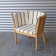 Dansk design 
tremmestol 
udført i 
massivt bøg. 
Dertilhørende 
hynder i lyst 
meleret savak 
uld med ...