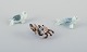 Murano, 
Italien. En 
samling på tre 
miniature 
glasfigurer 
bestående af to 
sæler og en 
krabbe i ...