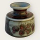 Bornholmsk 
keramik, 
Søholm, Vase, 
9,5cm høj, 13cm 
i diameter, Nr. 
3620 *Pæn 
stand*