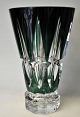 Stor krystal 
vase, Val St. 
Lambert, 
Belgien. Med 
grønt overfang. 
Signeret. H.: 
25 cm. 