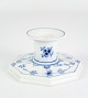 Kongelig Dansk 
Porcelæn 
Musselmalet 
Helblonde 
Violvase med 
dekorationsnummer 
1/1161 er et 
...