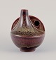 Europæisk 
studiokeramiker.
 Unika 
keramikvase med 
spættet glasur 
i brune toner.
Kubistisk form 
...