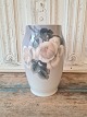 B&G Art Nouveau 
vase dekoreret 
med roser 
No. 8386/2, 1. 
sortering
Højde 24,5 cm.
Produceret ...