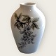 Bing & 
Grøndahl, Vase 
med blåregn 
#172/ 5239, 
17cm høj, 11cm 
bred *Pæn 
stand*